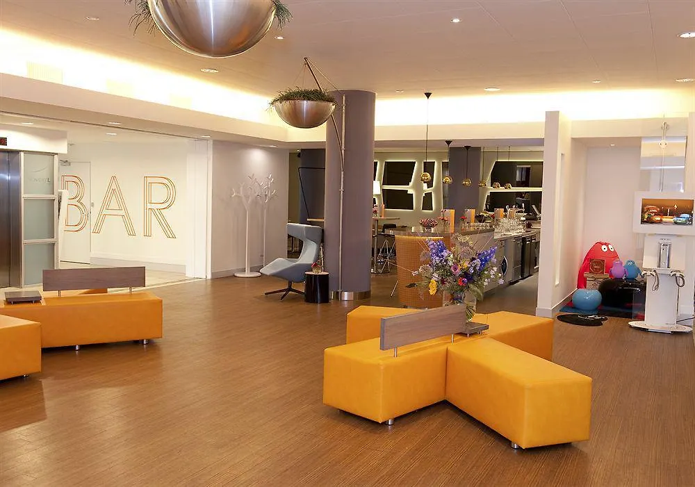 Novotel Den Haag World Forum 4*,