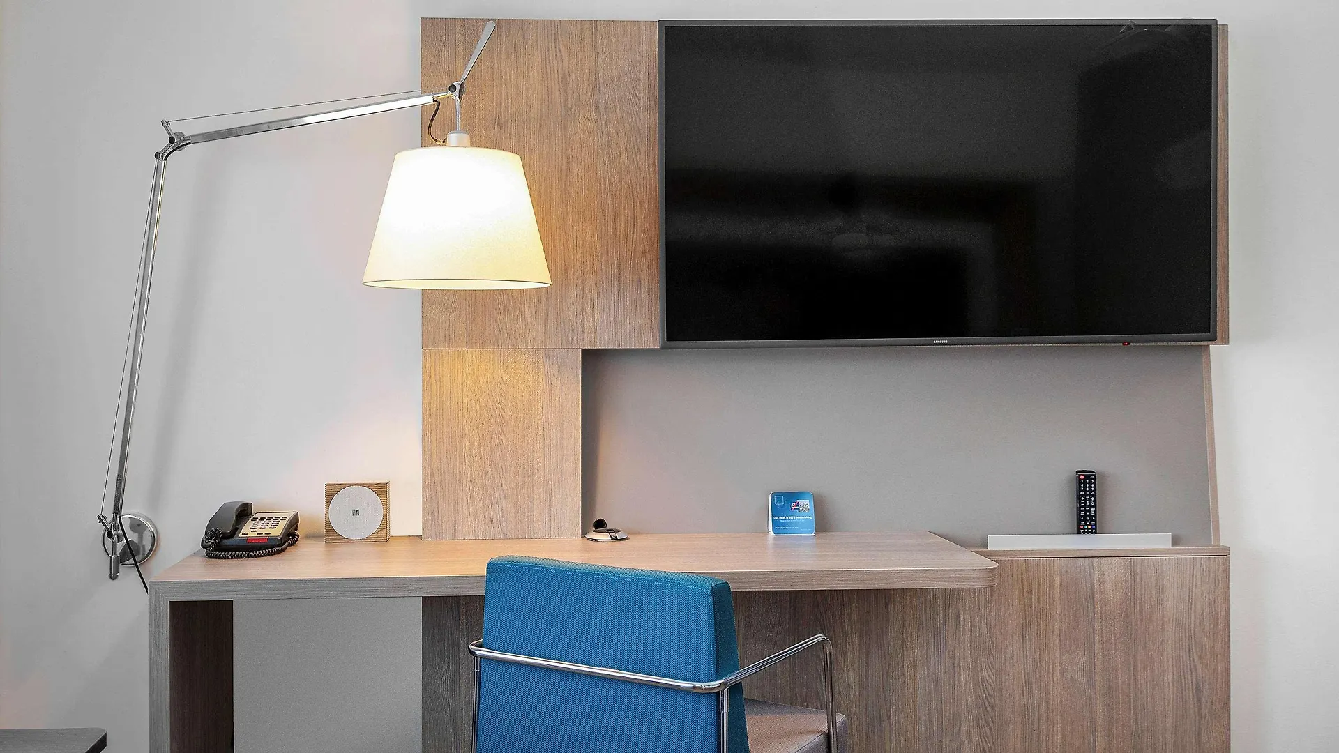 Novotel The Hague World Forum Отель