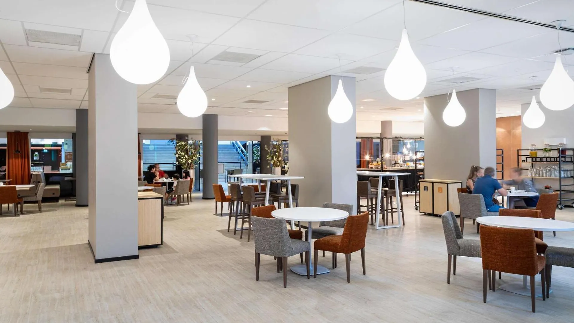 Novotel The Hague World Forum Отель