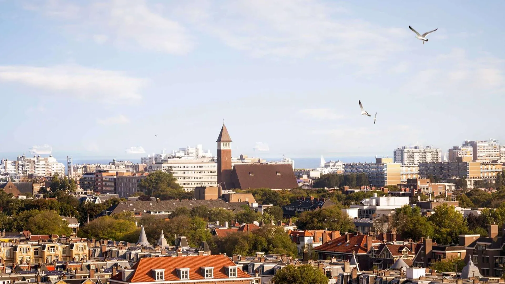 **** Отель Novotel The Hague World Forum Нидерланды